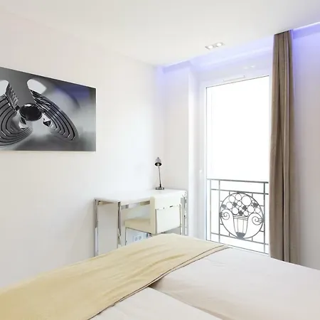 Neingam Apartment